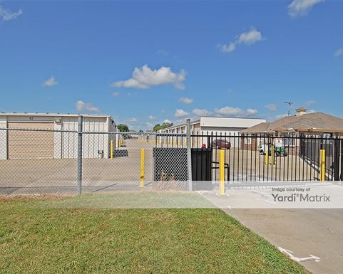 Source URL: https://cdnsc.rentcafe.com/dmslivecafe/3/1077545/1077545-1-3.jpg?width=-1&height=385&quality=80