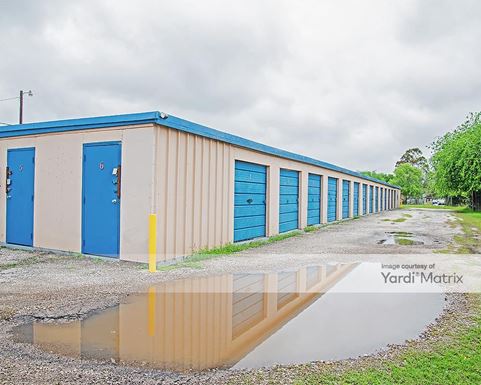 Source URL: https://cdnsc.rentcafe.com/dmslivecafe/3/1077553/1077553-1-5.jpg?width=-1&height=385&quality=80