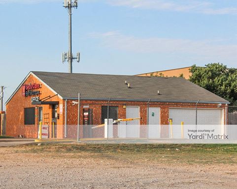 Source URL: https://cdnsc.rentcafe.com/dmslivecafe/3/1077561/1077561-1-2.jpg?width=-1&height=385&quality=80