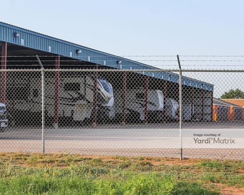 Source URL: https://cdnsc.rentcafe.com/dmslivecafe/3/1077561/1077561-1-4.jpg?width=-1&height=385&quality=80