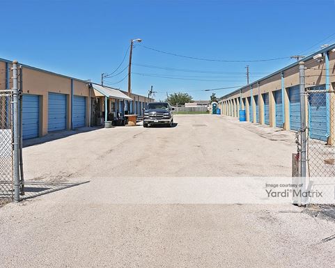 Source URL: https://cdnsc.rentcafe.com/dmslivecafe/3/1077563/1077563-1-4.jpg?width=-1&height=385&quality=80