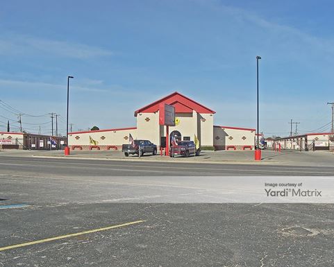 Source URL: https://cdnsc.rentcafe.com/dmslivecafe/3/1077565/1077565-1-4.jpg?width=-1&height=385&quality=80