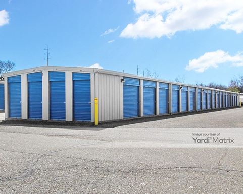 Source URL: https://cdnsc.rentcafe.com/dmslivecafe/3/1077588/1077588-1-4.jpg?width=-1&height=385&quality=80