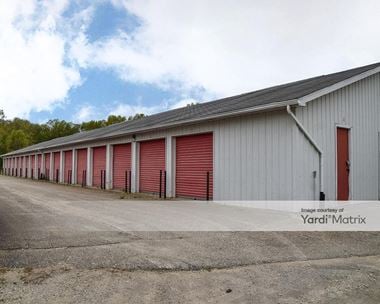 Storage Units for Rent available at 6505 North State Road, Davison, MI 48423