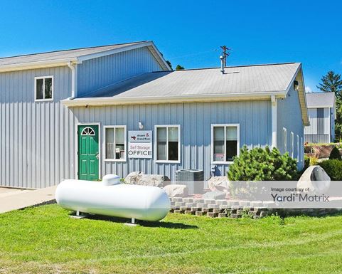 Source URL: https://cdnsc.rentcafe.com/dmslivecafe/3/1077613/1077613-1-4.jpg?width=-1&height=385&quality=80