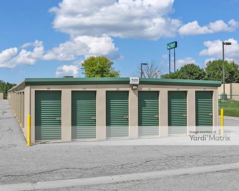 Source URL: https://cdnsc.rentcafe.com/dmslivecafe/3/1077623/1077623-1-4.jpg?width=-1&height=385&quality=80