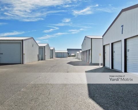 Source URL: https://cdnsc.rentcafe.com/dmslivecafe/3/1077645/1077645-1-2.jpg?width=-1&height=385&quality=80