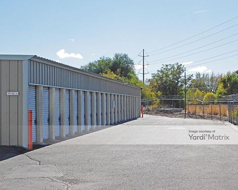 Source URL: https://cdnsc.rentcafe.com/dmslivecafe/3/1077663/1077663-1-5.jpg?width=-1&height=385&quality=80