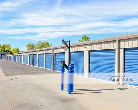 Source URL: https://cdnsc.rentcafe.com/dmslivecafe/3/1077667/1077667-1-3.jpg?width=-1&height=385&quality=80