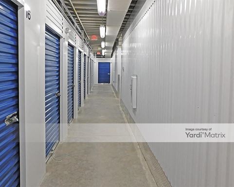 Source URL: https://cdnsc.rentcafe.com/dmslivecafe/3/1077667/1077667-1-4.jpg?width=-1&height=385&quality=80