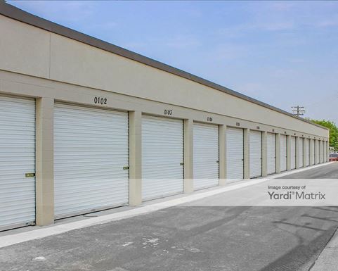 Source URL: https://cdnsc.rentcafe.com/dmslivecafe/3/1077670/1077670-1-4.jpg?width=-1&height=385&quality=80