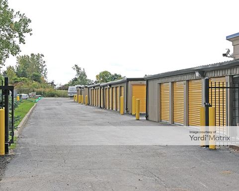 Source URL: https://cdnsc.rentcafe.com/dmslivecafe/3/1077676/1077676-1-3.jpg?width=-1&height=385&quality=80