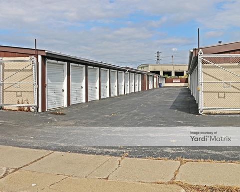 Source URL: https://cdnsc.rentcafe.com/dmslivecafe/3/1077680/1077680-1-2.jpg?width=-1&height=385&quality=80