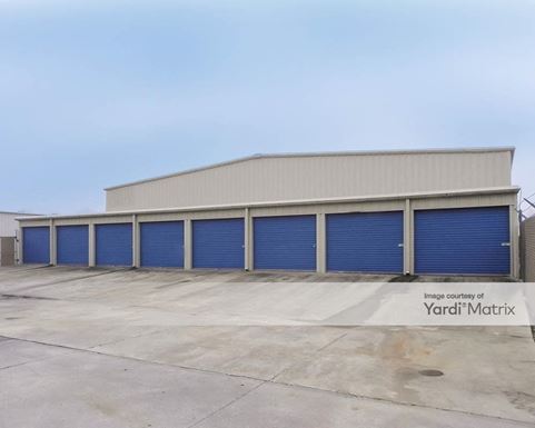 Source URL: https://cdnsc.rentcafe.com/dmslivecafe/3/1077695/1077695-1-4.jpg?width=-1&height=385&quality=80