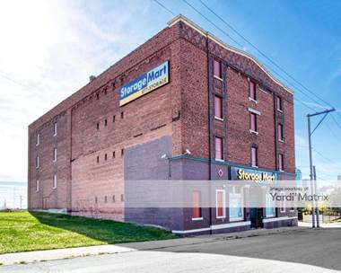 Storage Units for Rent available at 1015 East 8th Street, Kansas City, MO 64106