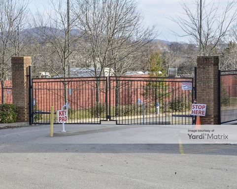 Source URL: https://cdnsc.rentcafe.com/dmslivecafe/3/1077736/1077736-1-2.jpg?width=-1&height=385&quality=80