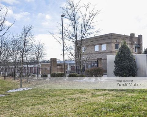 Source URL: https://cdnsc.rentcafe.com/dmslivecafe/3/1077736/1077736-1-3.jpg?width=-1&height=385&quality=80