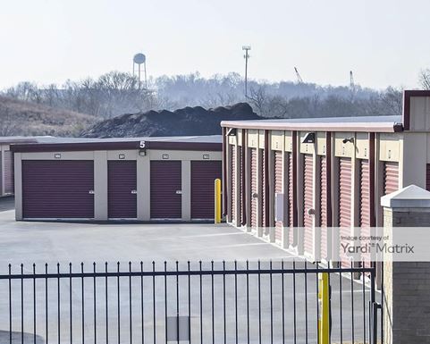 Source URL: https://cdnsc.rentcafe.com/dmslivecafe/3/1077748/1077748-1-4.jpg?width=-1&height=385&quality=80