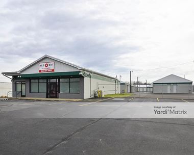 Storage Units for Rent available at 1304 5th Avenue West, Springfield, TN 37172