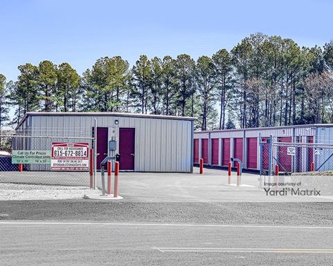 Source URL: https://cdnsc.rentcafe.com/dmslivecafe/3/1077765/1077765-1-5.jpg?width=-1&height=385&quality=80