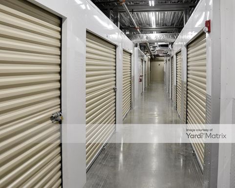 Source URL: https://cdnsc.rentcafe.com/dmslivecafe/3/1077766/1077766-1-5.jpg?width=-1&height=385&quality=80