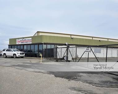 Storage Units for Rent available at 2758 17th Connector Avenue, Springfield, TN 37172