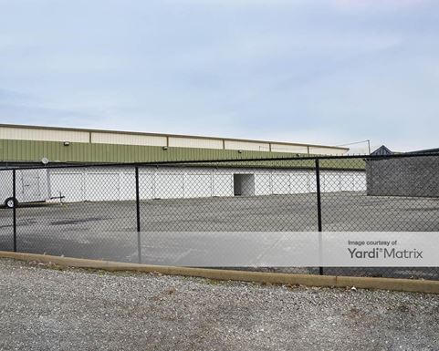 Source URL: https://cdnsc.rentcafe.com/dmslivecafe/3/1077767/1077767-1-5.jpg?width=-1&height=385&quality=80