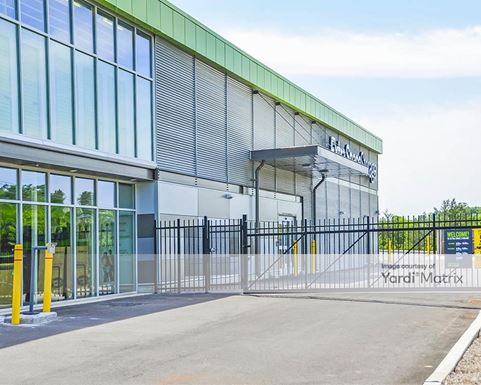 Source URL: https://cdnsc.rentcafe.com/dmslivecafe/3/1077775/1077775-1-5.jpg?width=-1&height=385&quality=80