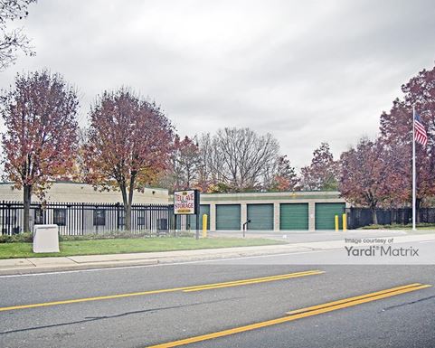 Source URL: https://cdnsc.rentcafe.com/dmslivecafe/3/1077785/1077785-1-2.jpg?width=-1&height=385&quality=80