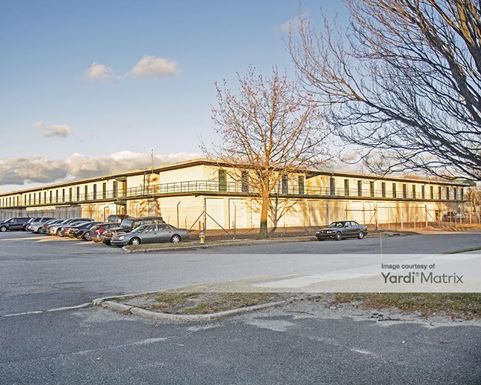 Source URL: https://cdnsc.rentcafe.com/dmslivecafe/3/1077790/1077790-1-3.jpg?width=-1&height=385&quality=80