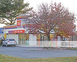 Image for Public Storage - 122 Saxon Avenue, Bay Shore, NY