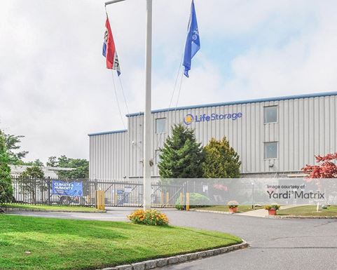 Source URL: https://cdnsc.rentcafe.com/dmslivecafe/3/1077799/1077799-1-4.jpg?width=-1&height=385&quality=80