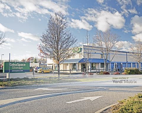 Source URL: https://cdnsc.rentcafe.com/dmslivecafe/3/1077800/1077800-1-4.jpg?width=-1&height=385&quality=80