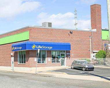 Storage Units for Rent available at 101 East Hoffman Avenue, Lindenhurst, NY 11757