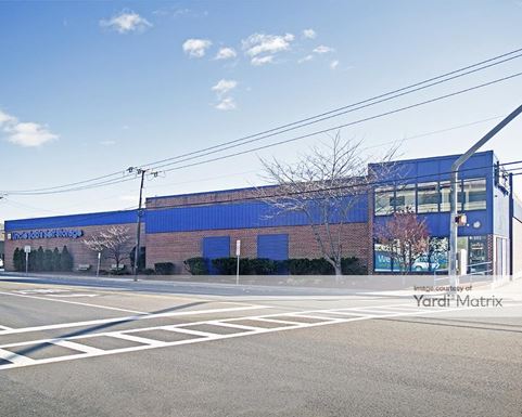 Source URL: https://cdnsc.rentcafe.com/dmslivecafe/3/1077815/1077815-1-3.jpg?width=-1&height=385&quality=80