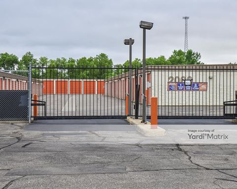 Source URL: https://cdnsc.rentcafe.com/dmslivecafe/3/1077828/1077828-1-2.jpg?width=-1&height=385&quality=80