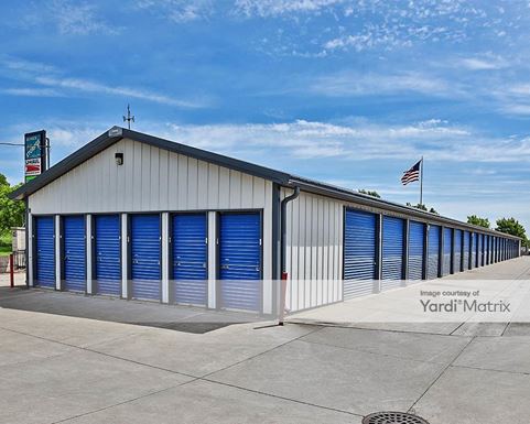 Source URL: https://cdnsc.rentcafe.com/dmslivecafe/3/1077832/1077832-1-4.jpg?width=-1&height=385&quality=80