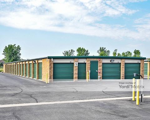 Source URL: https://cdnsc.rentcafe.com/dmslivecafe/3/1077842/1077842-1-3.jpg?width=-1&height=385&quality=80