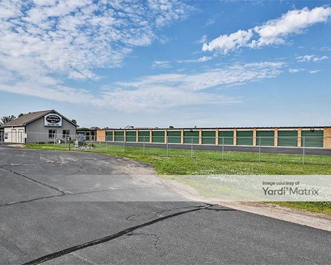 Source URL: https://cdnsc.rentcafe.com/dmslivecafe/3/1077842/1077842-1-4.jpg?width=-1&height=385&quality=80