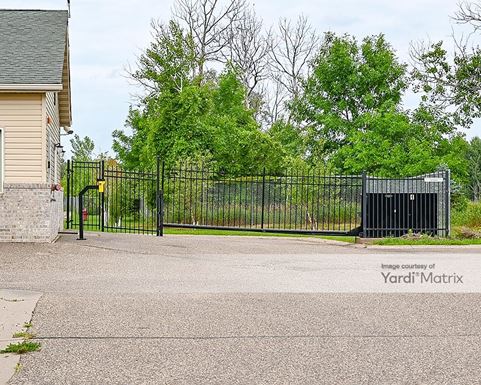 Source URL: https://cdnsc.rentcafe.com/dmslivecafe/3/1077848/1077848-1-2.jpg?width=-1&height=385&quality=80