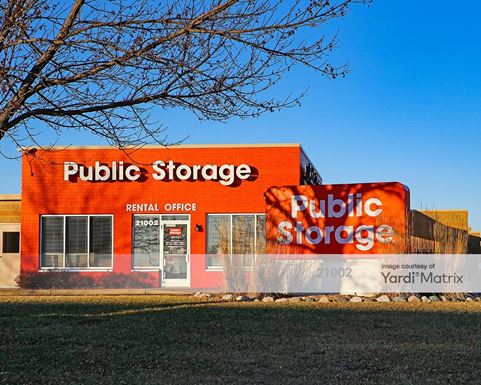 Source URL: https://cdnsc.rentcafe.com/dmslivecafe/3/1077858/1077858-1-4.jpg?width=-1&height=385&quality=80