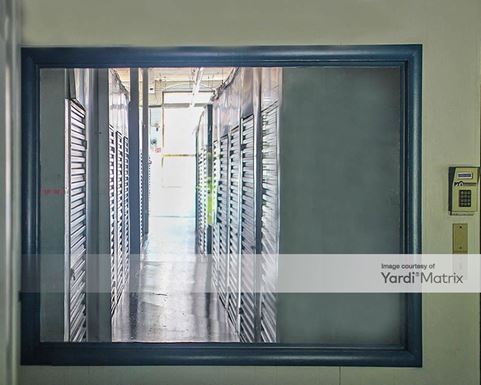 Source URL: https://cdnsc.rentcafe.com/dmslivecafe/3/1077892/1077892-1-3.jpg?width=-1&height=385&quality=80