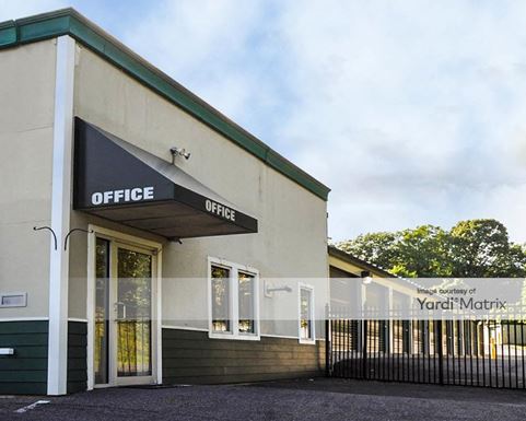 Source URL: https://cdnsc.rentcafe.com/dmslivecafe/3/1077895/1077895-1-3.jpg?width=-1&height=385&quality=80