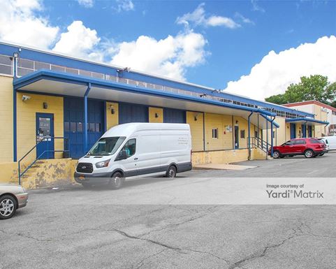 Source URL: https://cdnsc.rentcafe.com/dmslivecafe/3/1077908/1077908-1-2.jpg?width=-1&height=385&quality=80