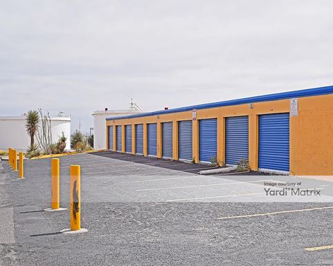 Source URL: https://cdnsc.rentcafe.com/dmslivecafe/3/1077925/1077925-1-5.jpg?width=-1&height=385&quality=80