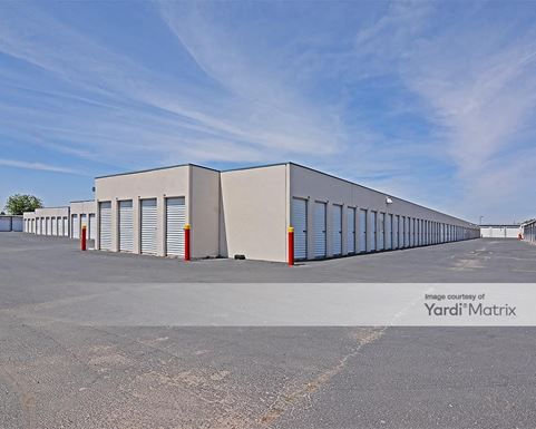 Source URL: https://cdnsc.rentcafe.com/dmslivecafe/3/1077927/1077927-1-4.jpg?width=-1&height=385&quality=80