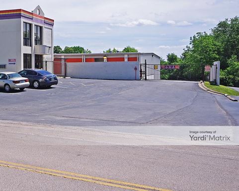 Source URL: https://cdnsc.rentcafe.com/dmslivecafe/3/1077933/1077933-1-3.jpg?width=-1&height=385&quality=80