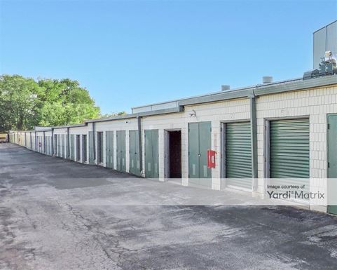 Source URL: https://cdnsc.rentcafe.com/dmslivecafe/3/1077947/1077947-1-2.jpg?width=-1&height=385&quality=80