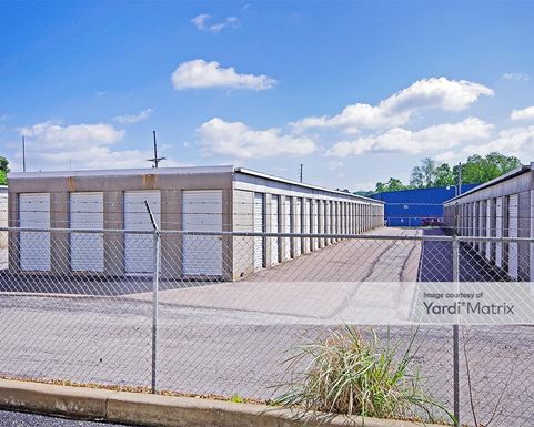 Source URL: https://cdnsc.rentcafe.com/dmslivecafe/3/1077949/1077949-1-5.jpg?width=-1&height=385&quality=80