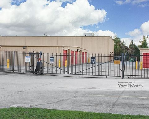 Source URL: https://cdnsc.rentcafe.com/dmslivecafe/3/1077976/1077976-1-6.jpg?width=-1&height=385&quality=80